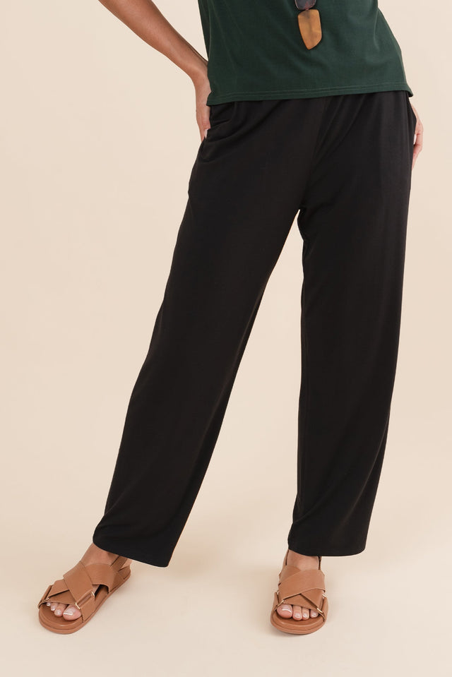 Women's Pants New Zealand