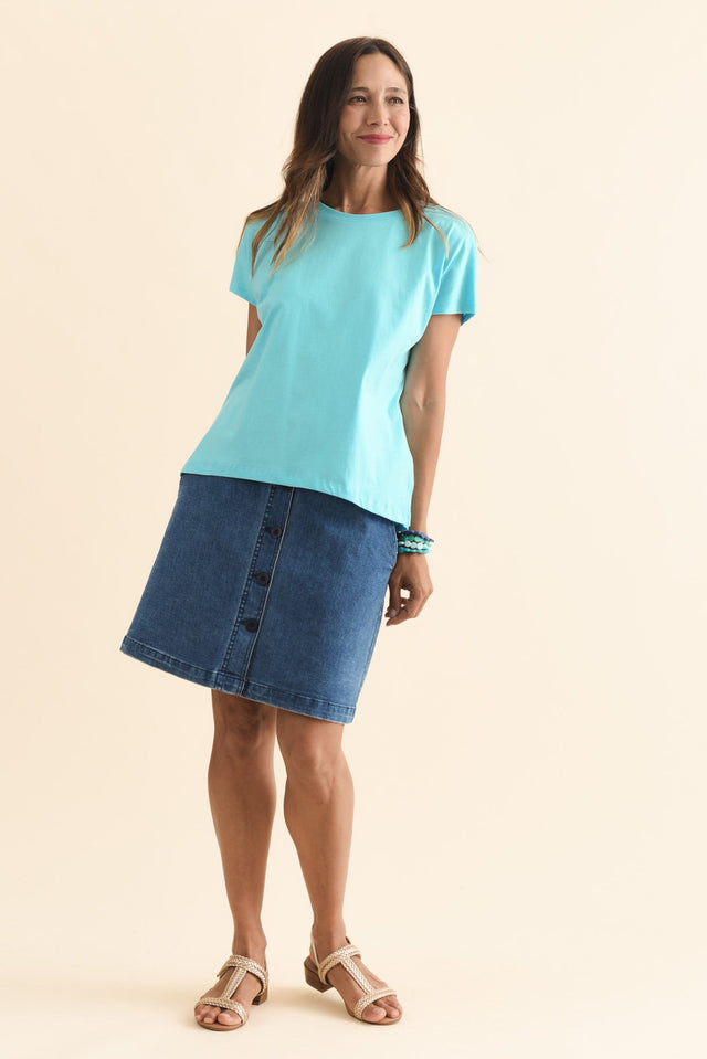Abbi Turquoise Cotton Tee,Brunette model,alt text|model:Cara image 7