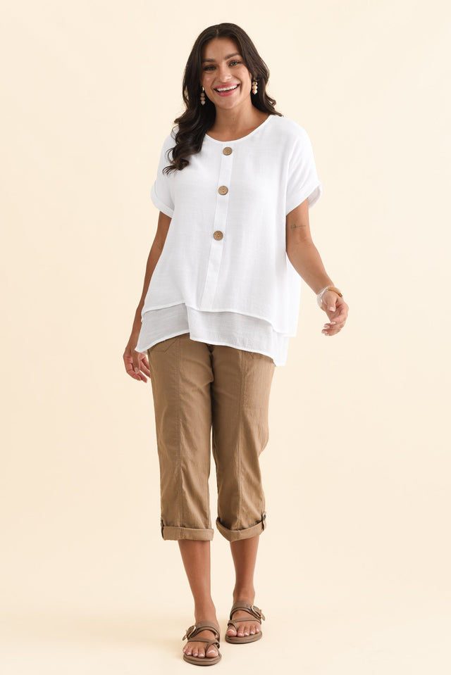 Abilene White Button Top,Brunette model,alt text|model:Brontie image 8