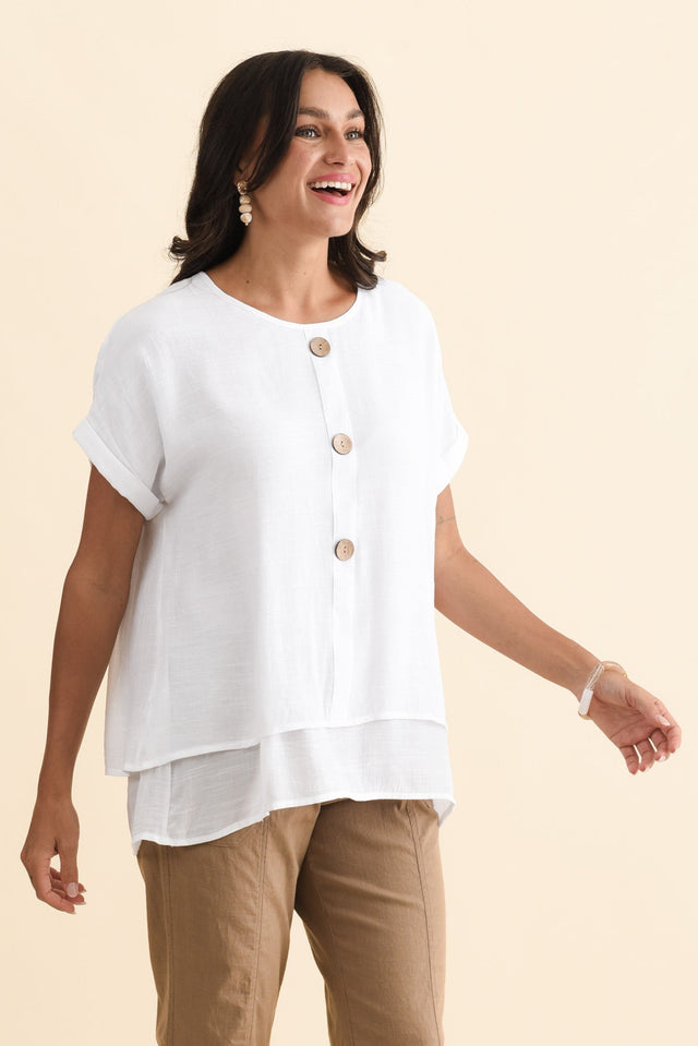 Abilene White Button Top,Brunette model,alt text|model:Brontie image 5
