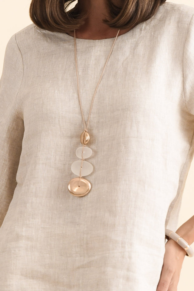 Addie Beige Linen Sleeved Top,Brunette model,alt text|model:MJ image 7