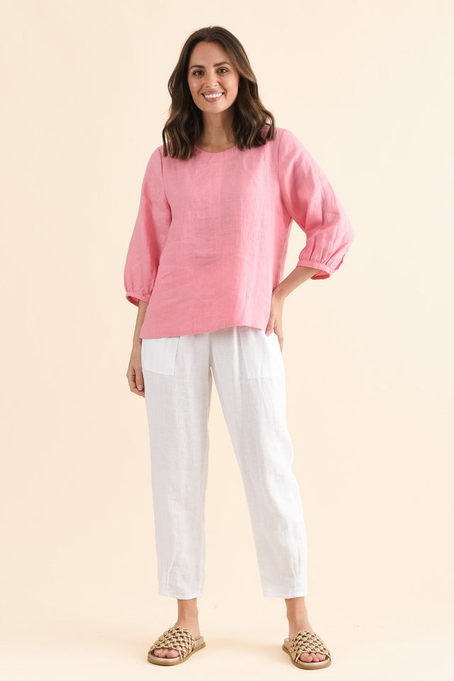 Addie Pink Linen Sleeved Top,Full Body,Brunette model,alt text|model:MJ image 2