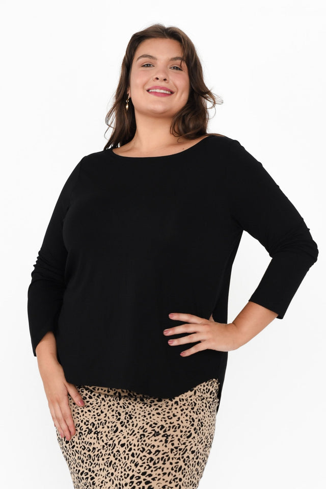 Adele Black Long Sleeve Bamboo Tee,Brunette model,plus-size,curve-basics,curve-tops,plus-size-sleeved-tops,plus-size-basic-tops,plus-size-winter-clothing,alt text|model:Gabby image 8