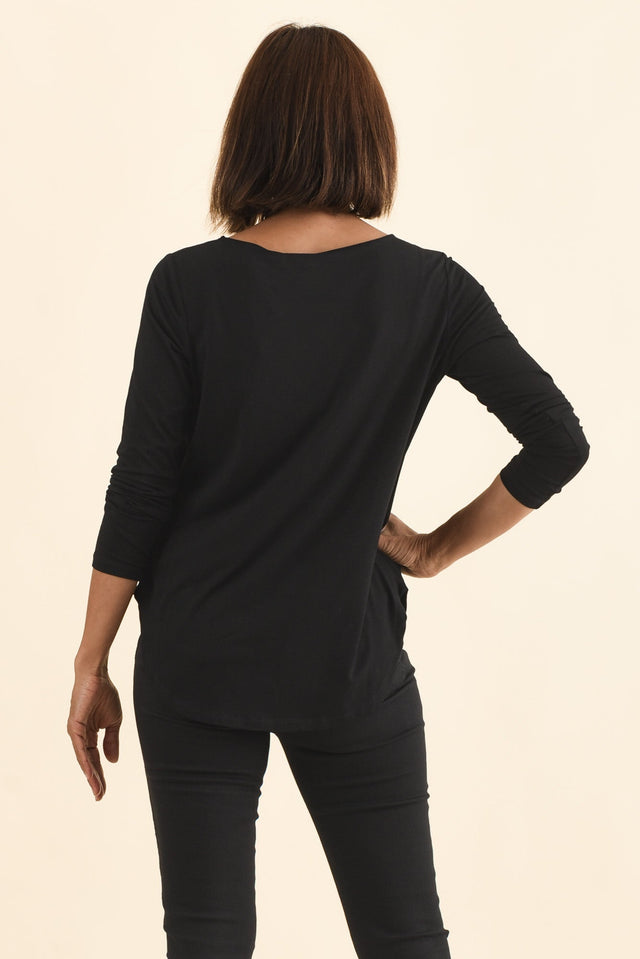Adele Black Long Sleeve Bamboo Tee,Brunette model,alt text|model:Cara image 6
