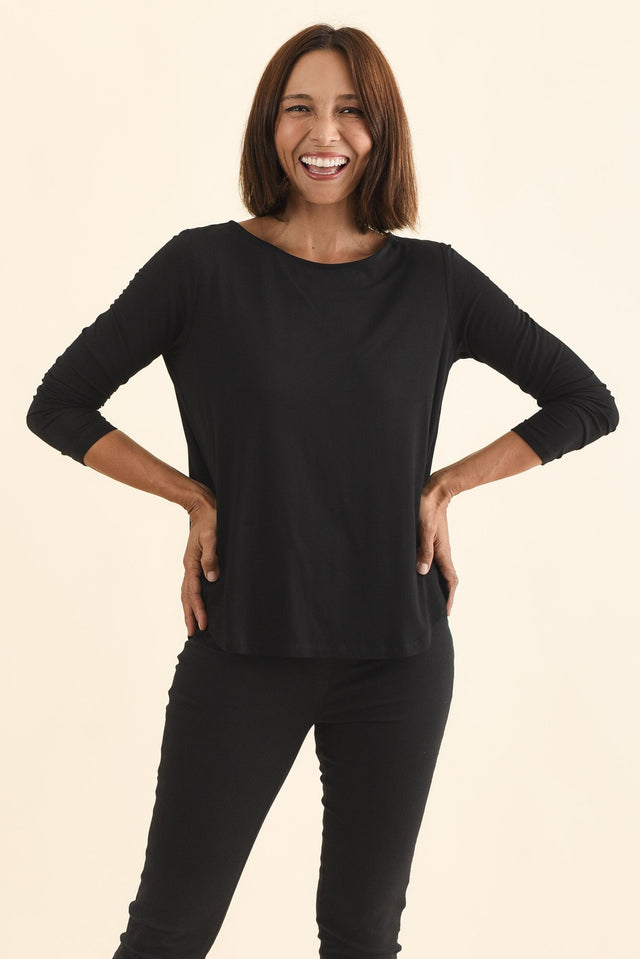 Adele Black Long Sleeve Bamboo Tee,Brunette model,alt text|model:Cara image 2
