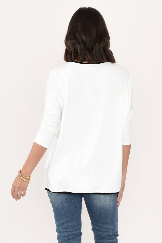 alt text|model:MJ image 5