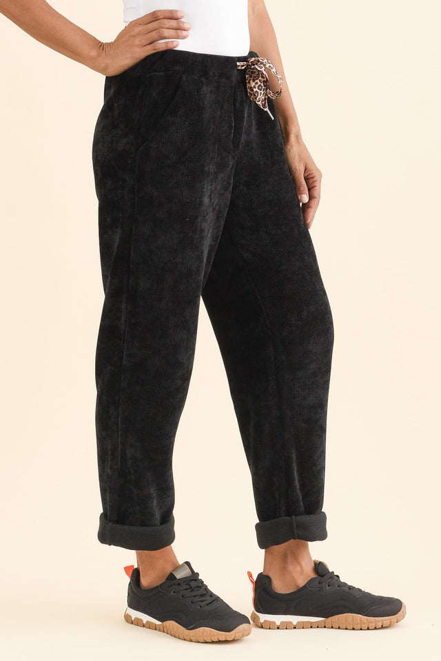 Agatti Black Drawstring Pants,Brunette model,alt text|model:Cara image 4