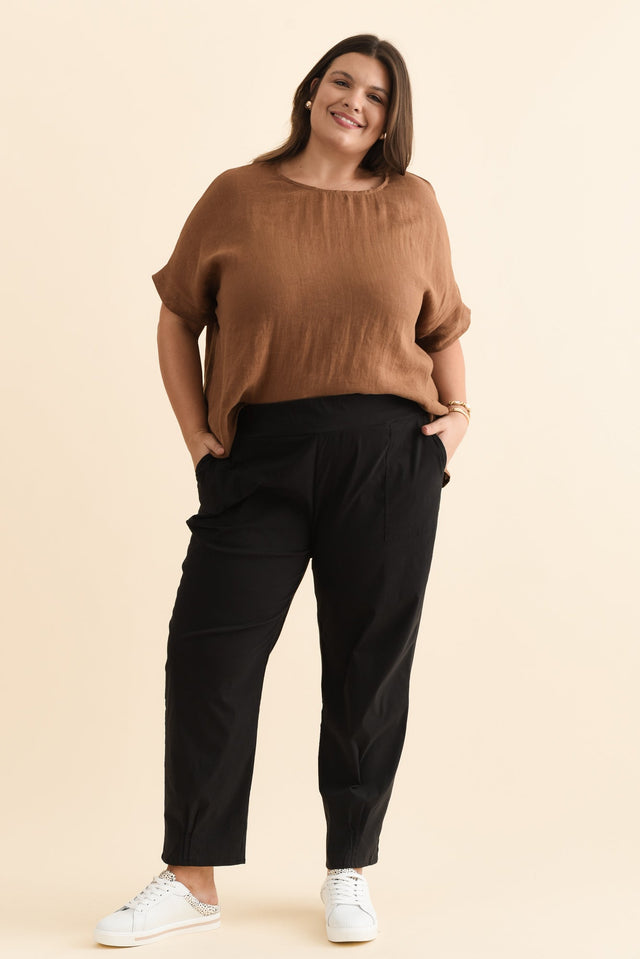 alt text|model:Gabby image 9