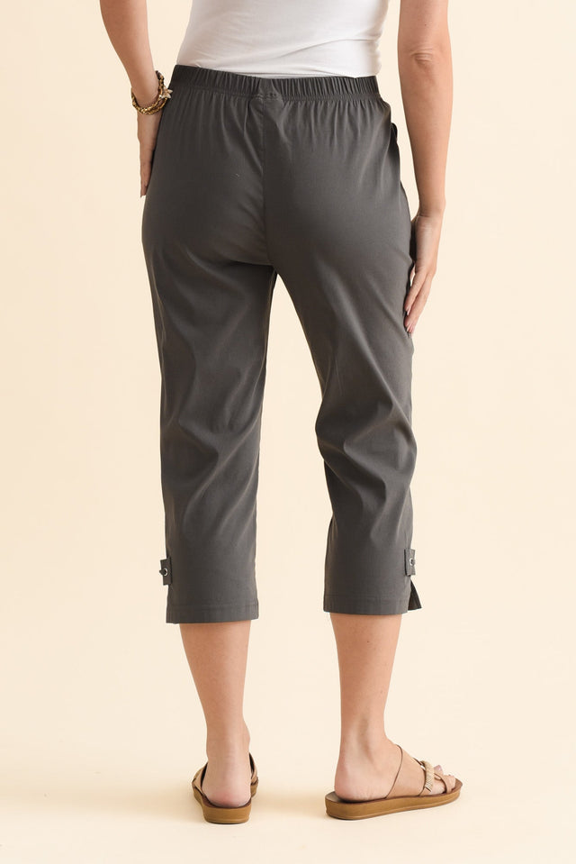 alt text|model:MJ image 4