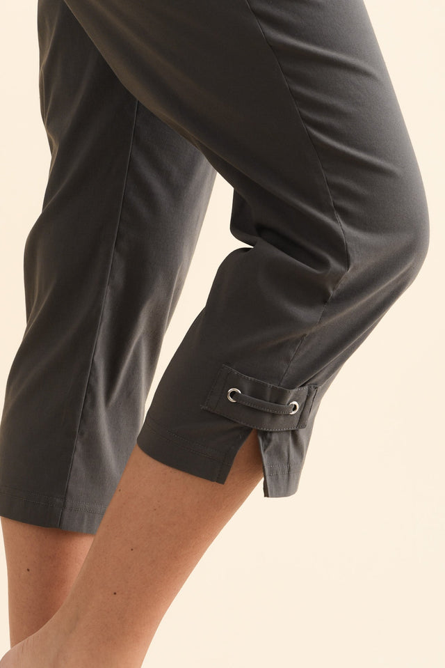 alt text|model:MJ image 6