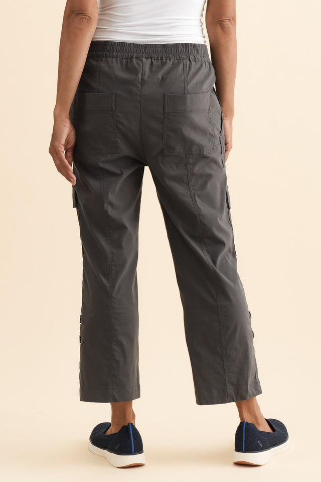 Air-Lite Charcoal Stretch Cargo Pants,Brunette model,alt text|model:Cara image 6