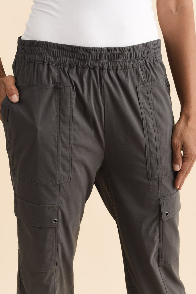 Air-Lite Charcoal Stretch Cargo Pants,Brunette model,alt text|model:Cara image 7