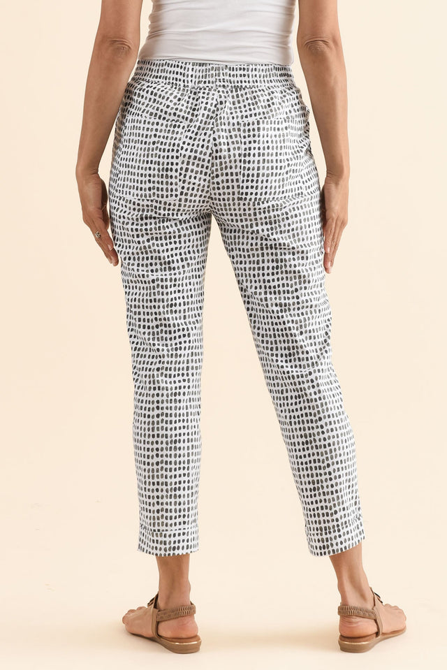 Air-Lite Olive Spot Stretch Cropped Pants image 4