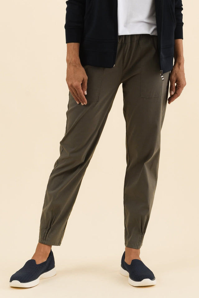 Air-Lite Olive Stretch Cargo Pants,Front,Brunette model,alt text|model:Brontie