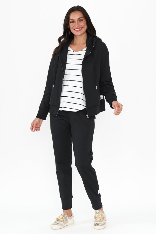 alt text|model:Brontie image 7