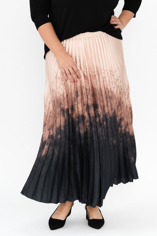 plus-size,curve-bottoms,plus-size-skirts,plus-size-work-edit,alt text|model:Gabby