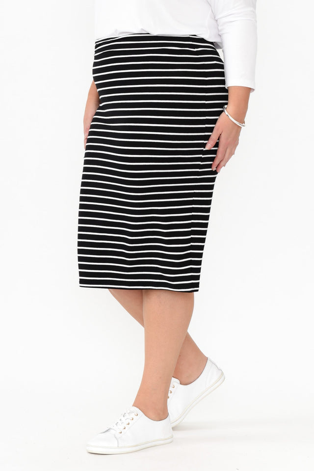 Alicia Stripe Tube Skirt,Blonde model,alt text|model:Caitlin image 11