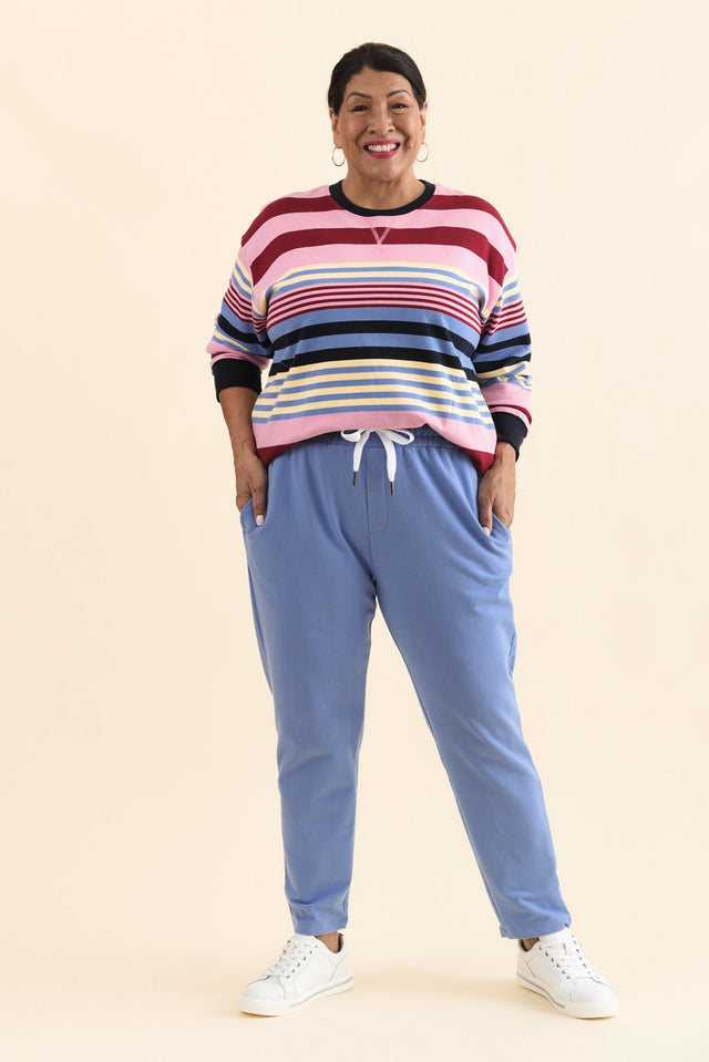 Lobby Blue Cotton Relaxed Sweatpants,Full Body,Brunette model,alt text|model:Pilita image 6