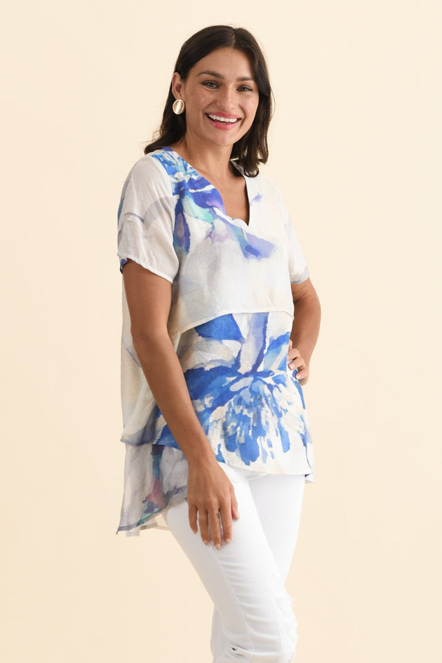 Alvina Blue Flower Layered Tunic Top,Brunette model,alt text|model:Brontie image 4