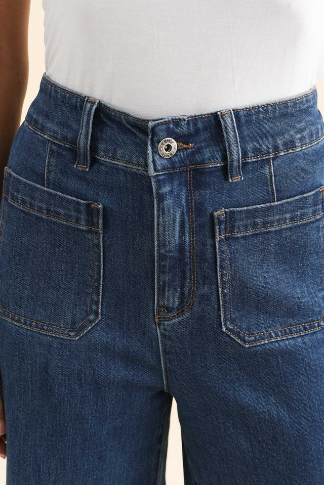 Alyssa Blue Wide Leg Stretch Jeans,Brunette model,alt text|model:Brontie image 6