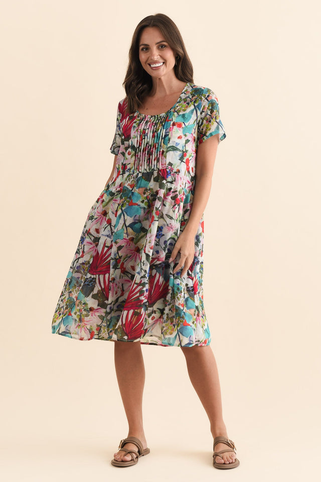 alt text|model:MJ image 7