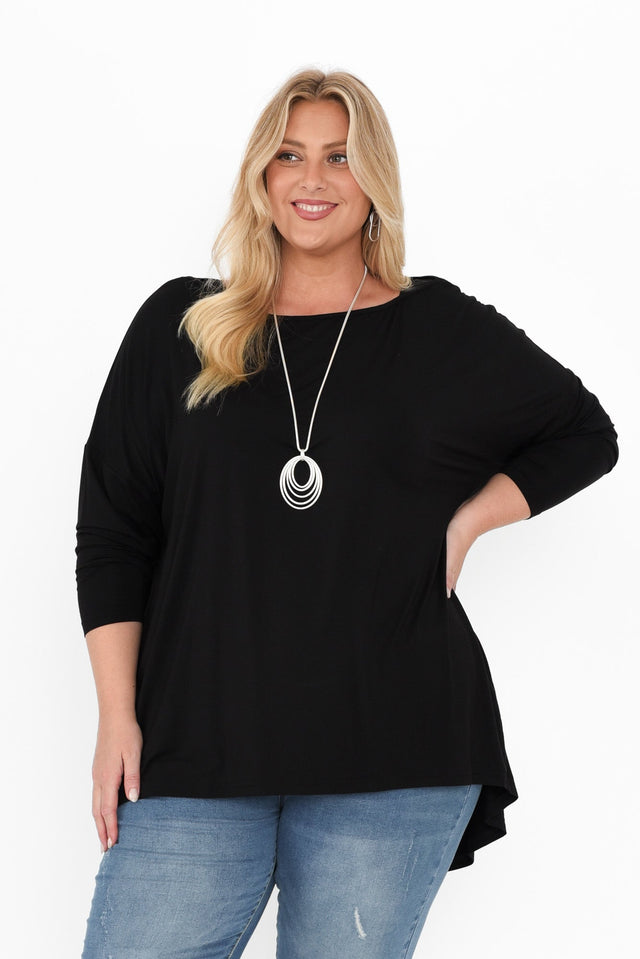 Anakin Black Hi Lo Bamboo Top,Blonde model,plus-size,curve-tops,plus-size-sleeved-tops,plus-size-winter-clothing,alt text|model:Caitlin image 13