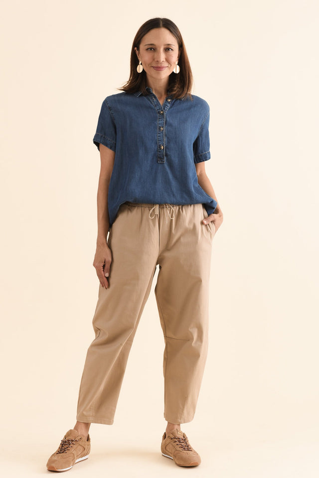 Andy Beige Cotton Cropped Barrel Pants,Full Body,Brunette model,alt text|model:Cara image 7