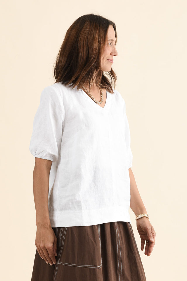 Anna White Linen V Neck Top,Side,Brunette model,alt text|model:Cara image 3