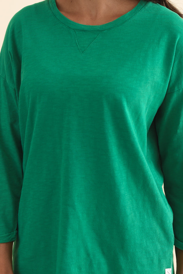 Annie Forest Green Cotton Top,Brunette model,alt text|model:Brontie image 6