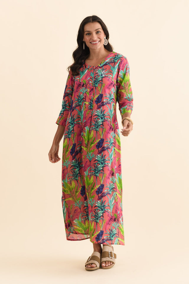 alt text|model:Brontie image 3