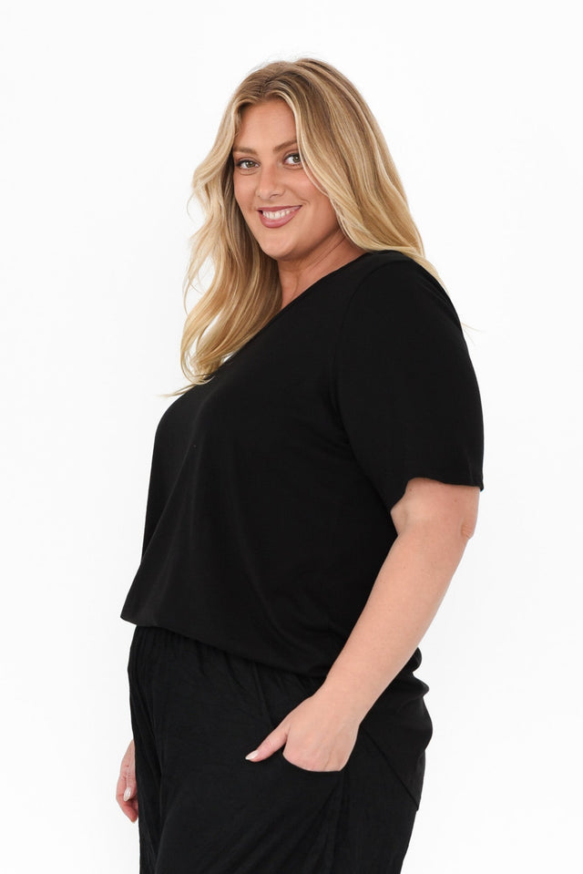 Ariana Black Cotton Tee,Blonde model,alt text|model:Caitlin image 9