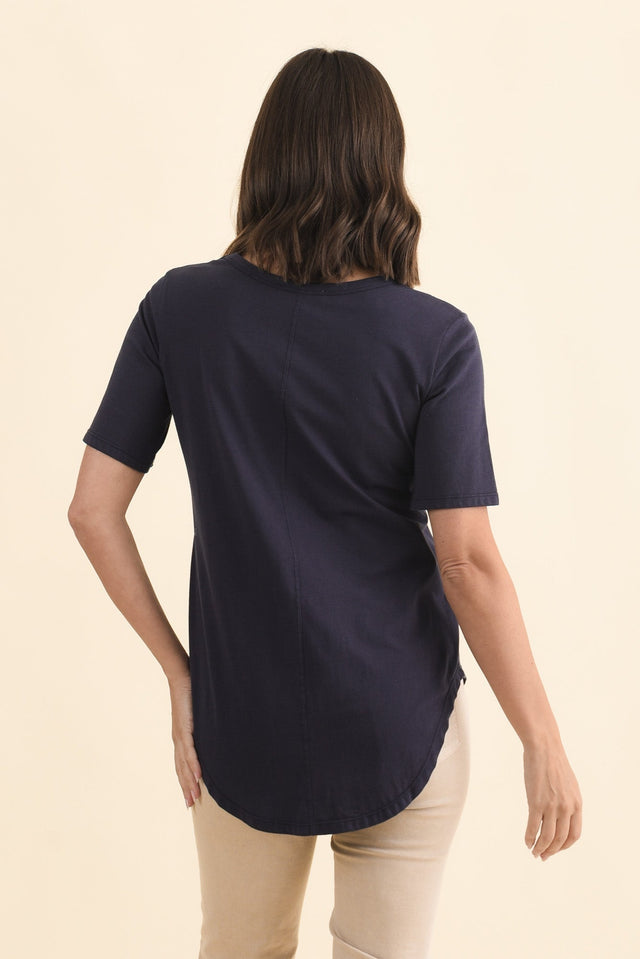 Ariana Navy Cotton Tee,Brunette model,alt text|model:MJ image 5