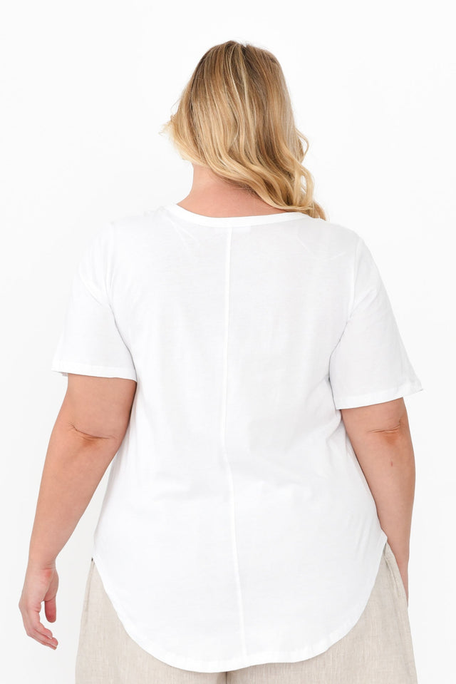 alt text|model:Caitlin image 10