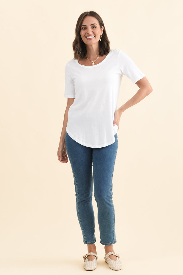 Ariana White Cotton Tee,Brunette model,alt text|model:MJ image 7