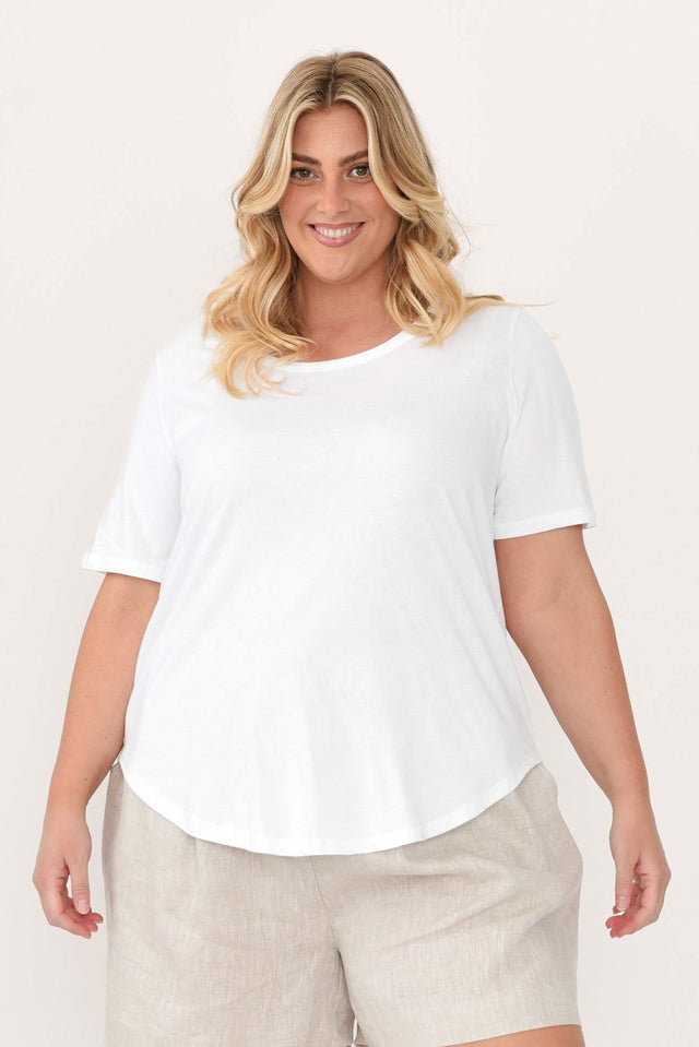 Ariana White Cotton Tee,Blonde model,alt text|model:Caitlin image 8