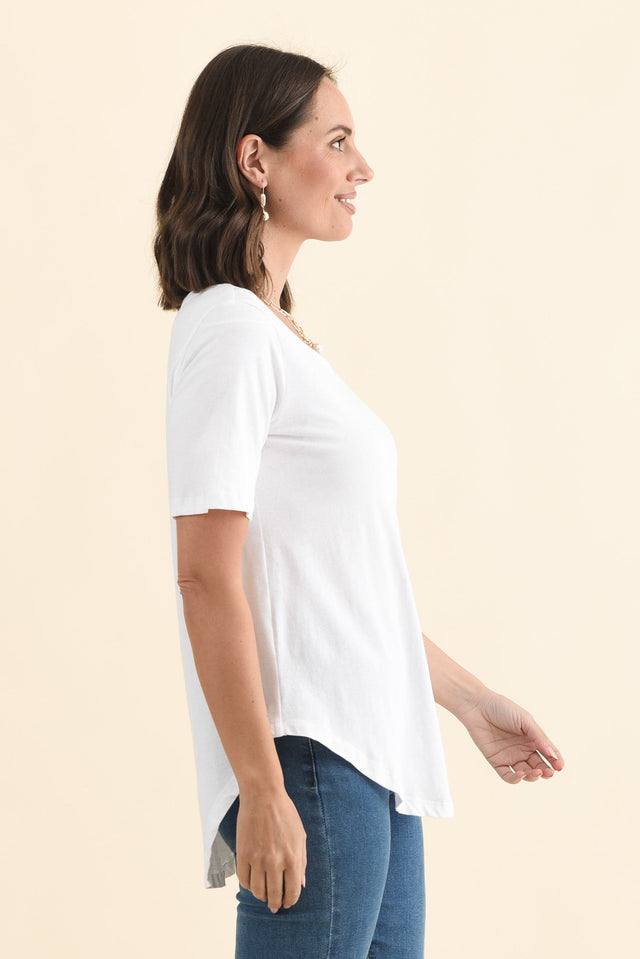Ariana White Cotton Tee,Brunette model,alt text|model:MJ image 4