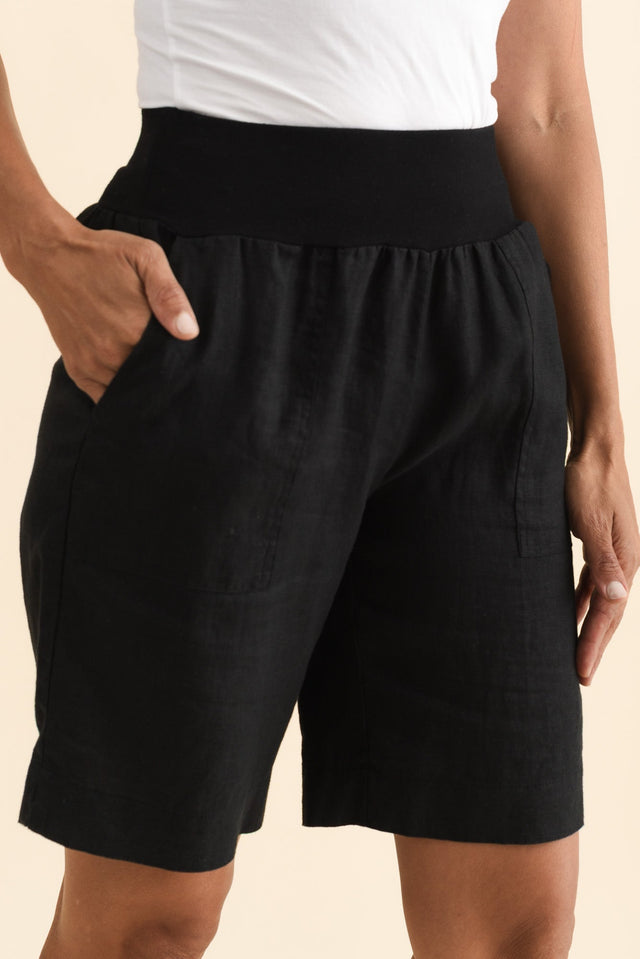 Aster Black Linen Shorts,Brunette model,alt text|model:Cara image 5