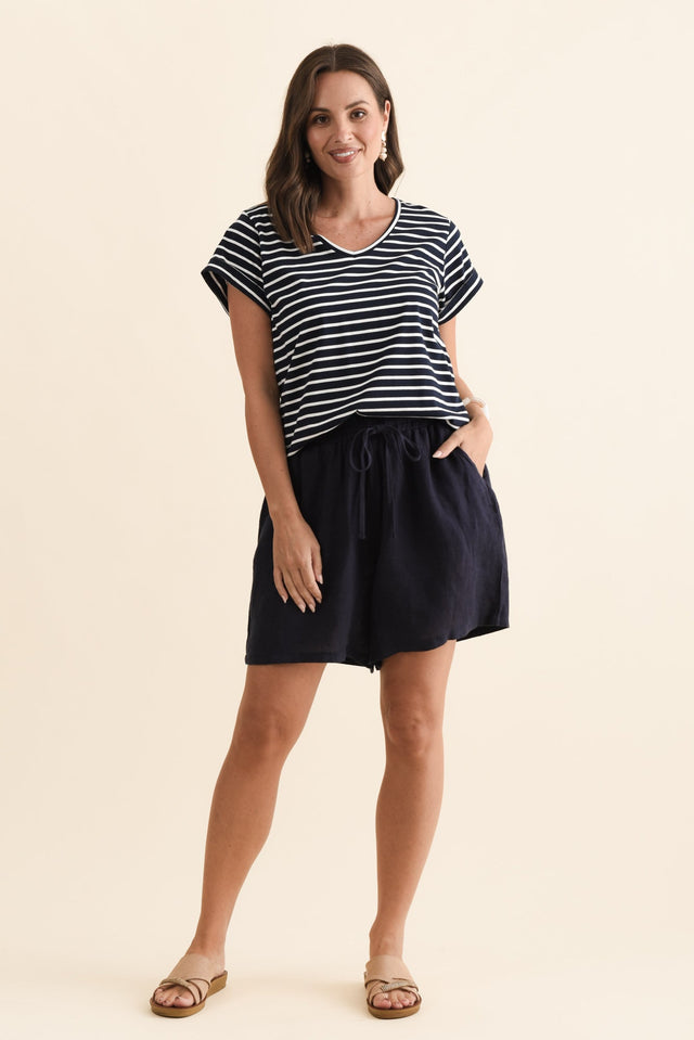 Astoria Navy Linen Drawstring Shorts,Brunette model,alt text|model:MJ image 7