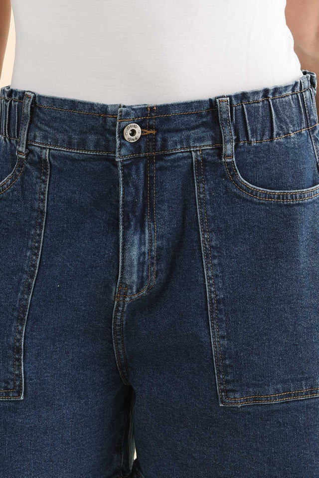 AtlasDarkBlueDenimStretchShorts, Brunette model,Detail,alt text|model:MJ image 6