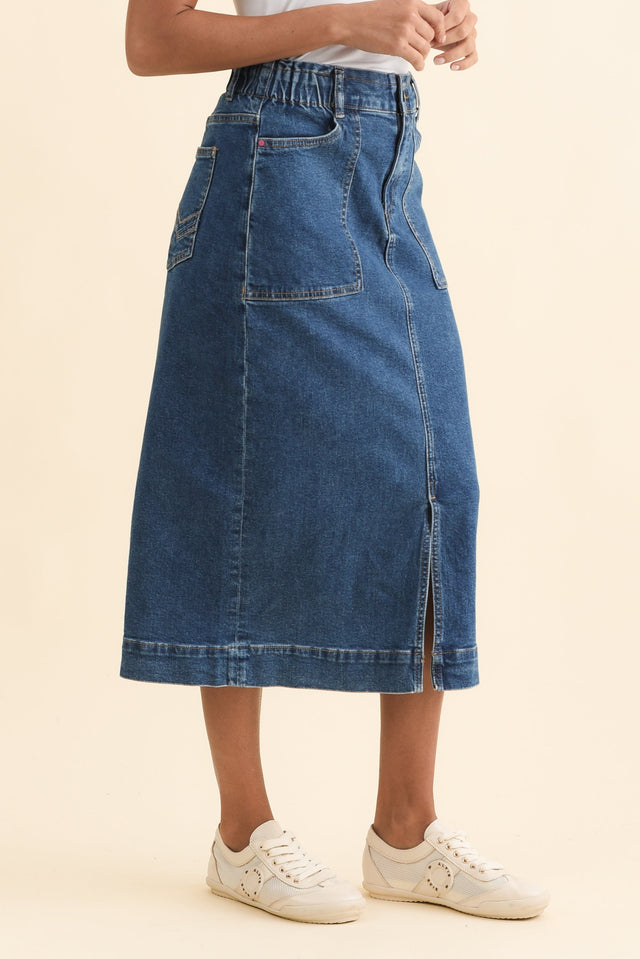 Attie Dark Blue Denim Stretch Midi Skirt,Brunette model,alt text|model:Brontie image 4