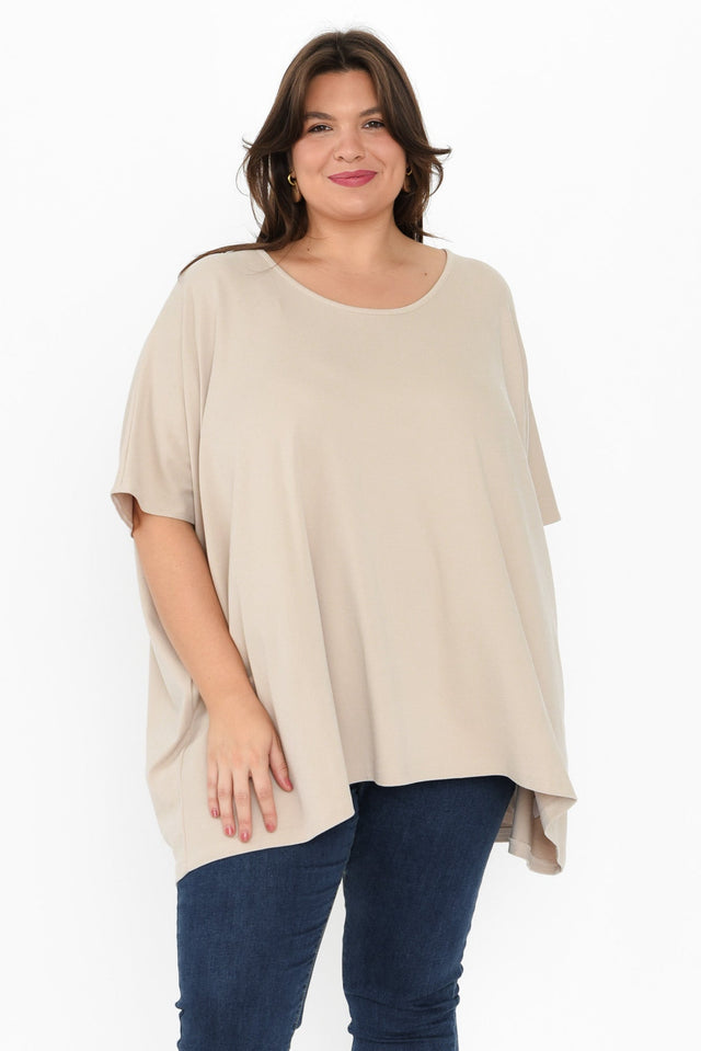 plus-size,curve-basics,curve-tops,plus-size-sleeved-tops,plus-size-tunics,plus-size-basic-tops,alt text|model:Gabby