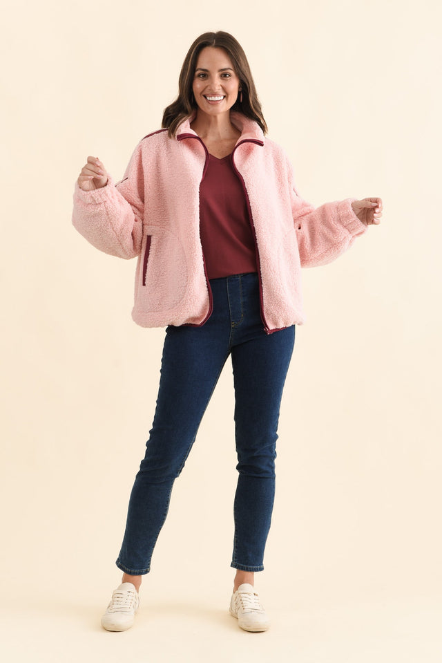 Aubrey Pink Fleece Jacket,Brunette model,alt text|model:MJ image 7