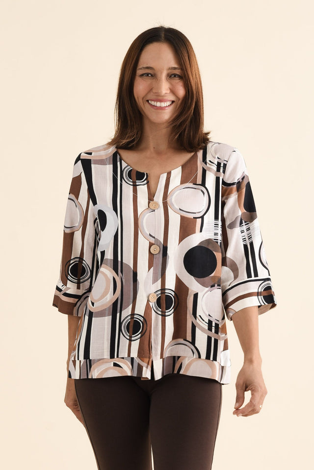 Augusta Tan Geo Linen Cotton Top,brunette model,Front of Outfit,alt text|model:Cara