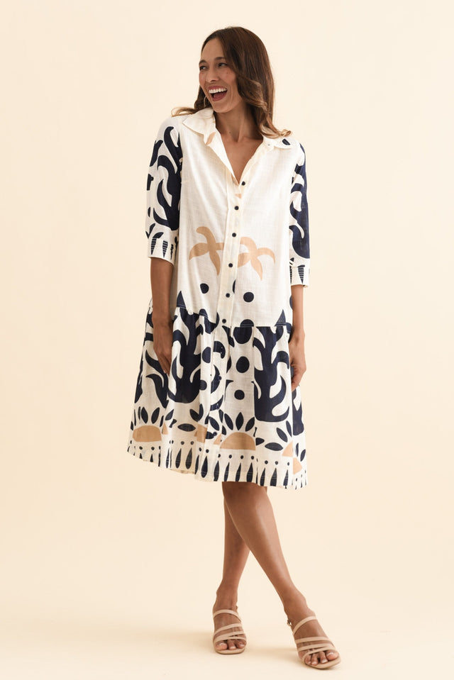 alt text|model:Cara image 7