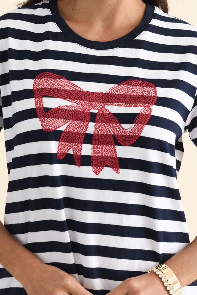 alt text|model:Brontie image 7