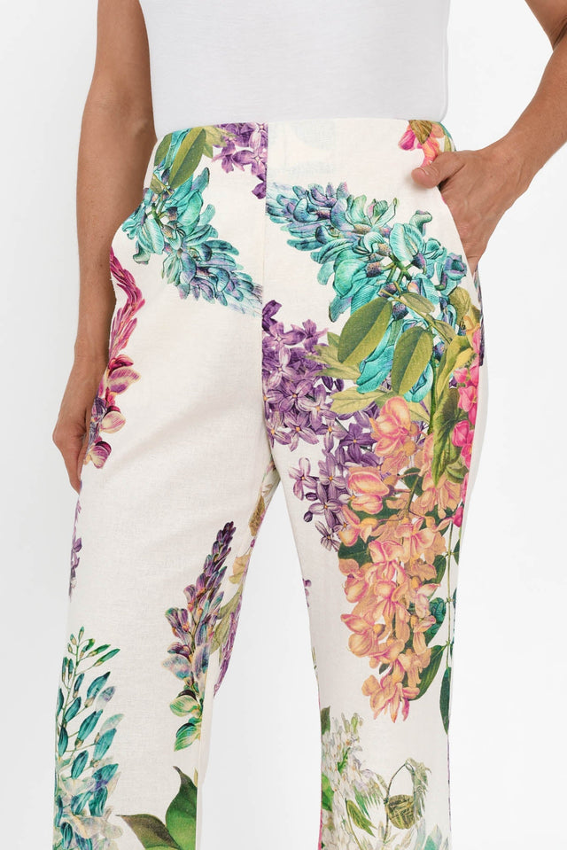 Bahia Wisteria Alba Linen Blend Pants,Brunette model,alt text|model:Elouise image 6