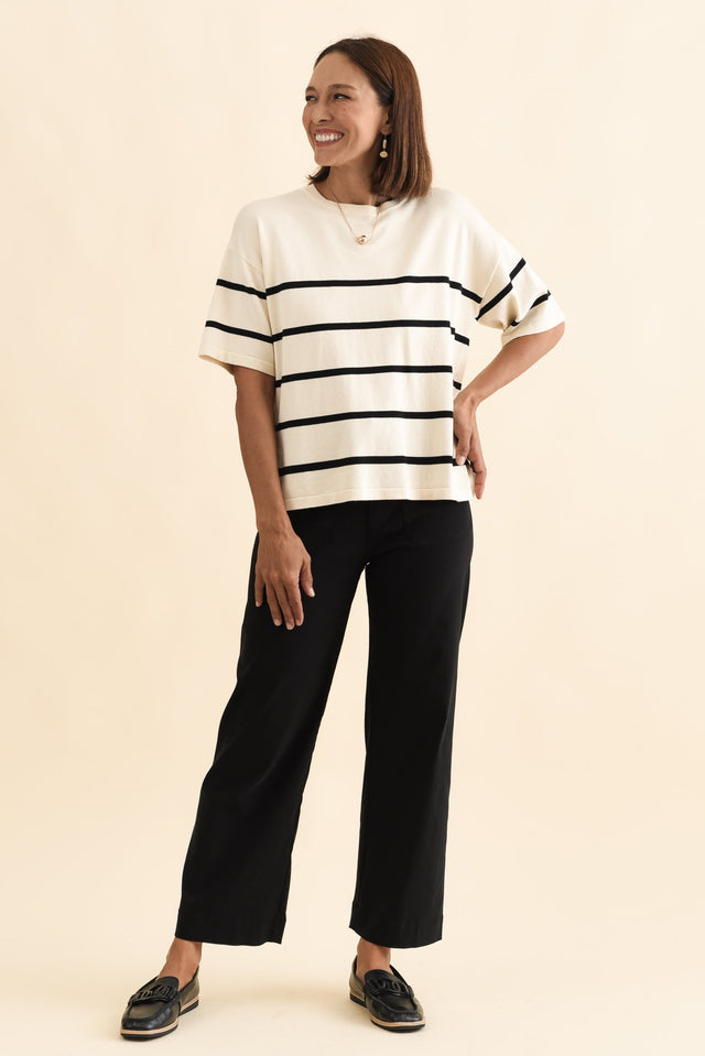 Bailey Cream Stripe Boxy Sweat,Brunette model,alt text|model:Cara image 3