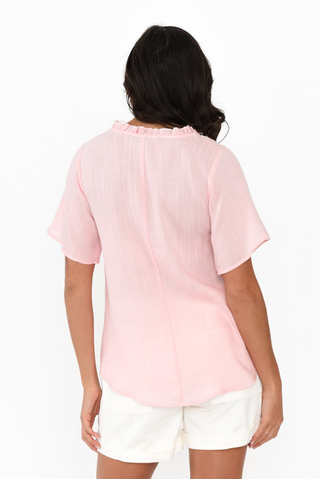 Bari Blush Linen Button Top,Brunette model,alt text|model:Brontie image 5