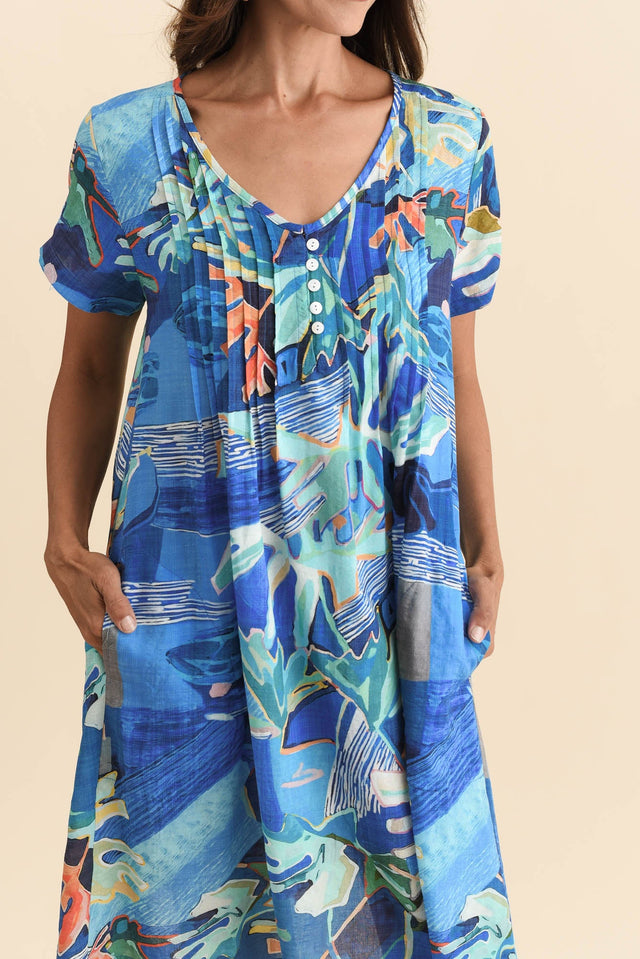 Barry Blue Coastal Cotton Button Dress,Brunette model,alt text|model:Cara image 5