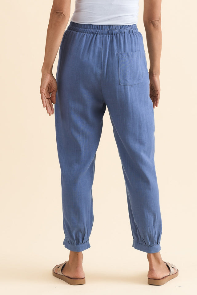 Beretta Steel Lace Linen Blend Pants,Brunette model,alt text|model:Cara image 5